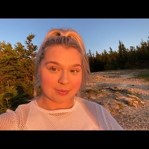 Meet your Posher, Shannon